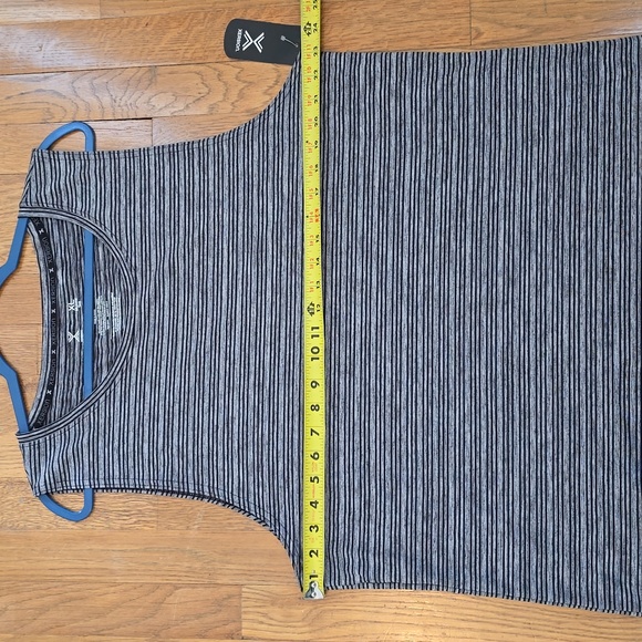 XERSION BRAND MENS BLACK AND GRAY STRIPED MUSCLE TEE SIZE XL - Picture 8 of 12